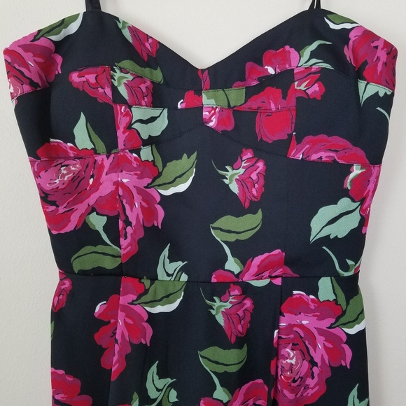 NWT BCBG Rose Strapless Mini Dress XS - Picture 4 of 9